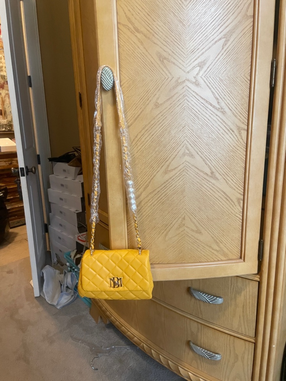Badgley mischka yellow purse